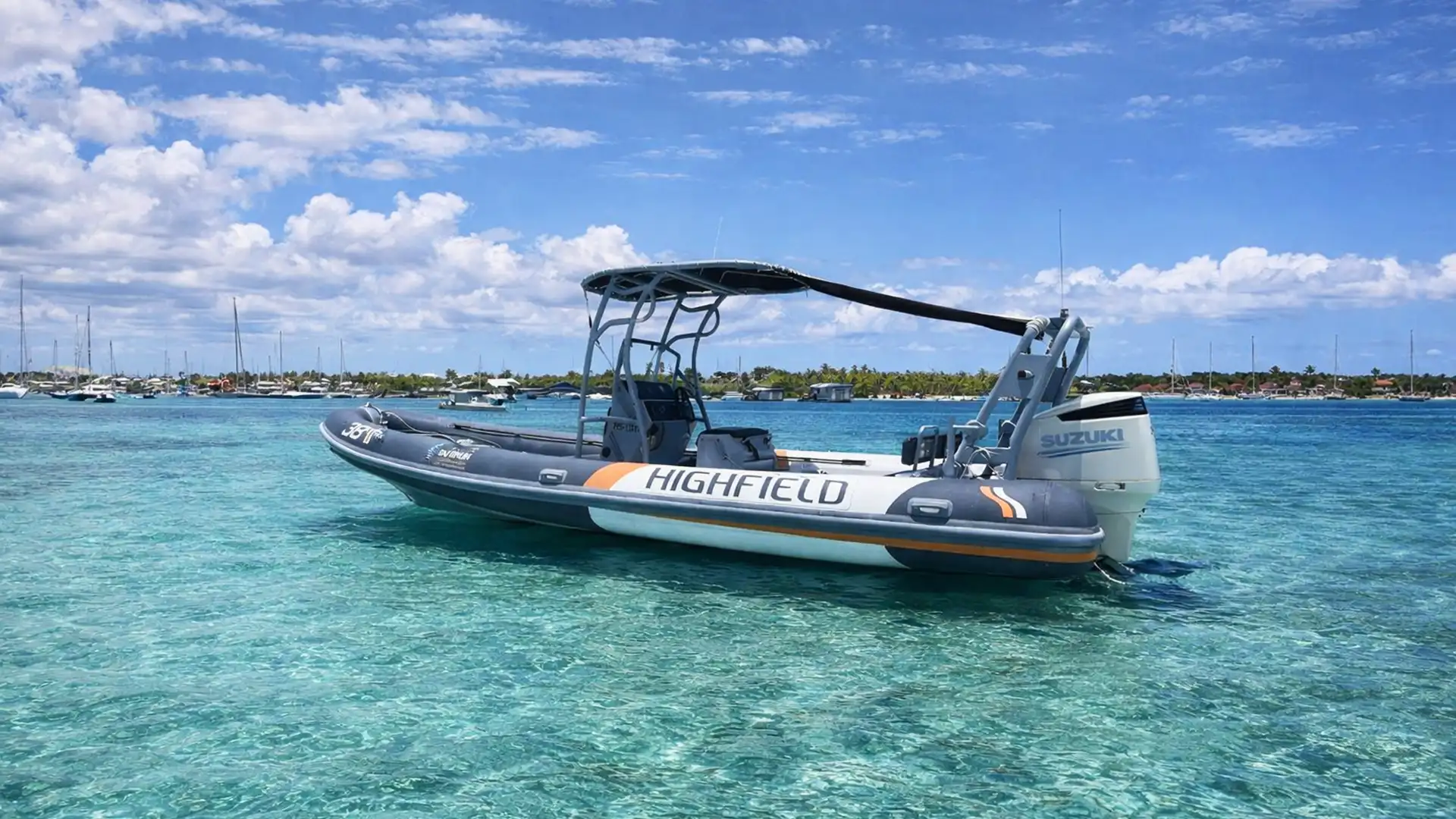 Location bateau semi-rigide Highfield Patrol 760 à Saint-François en Guadeloupe pour excursion vers Petite-Terre, Marie-Galante ou Les Saintes